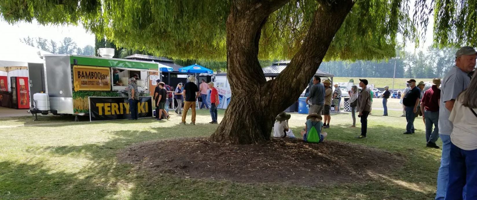 A variety of food vendors were available.