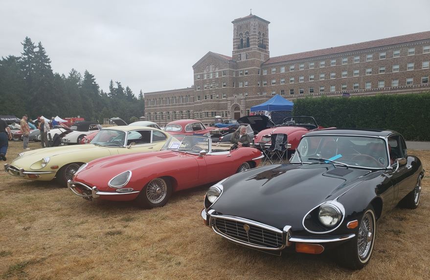 L-R, non-member's Stephen Sykora's 1970 E-Type from Oregon, Peter Butterfield's 1967 E-Type, David LeVan's 1971 E-Type.